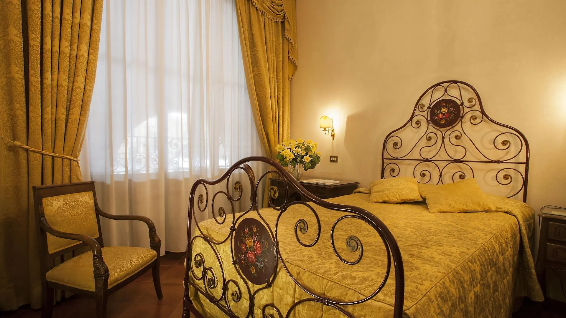 Hotel Posta Reggio Emilia Italy